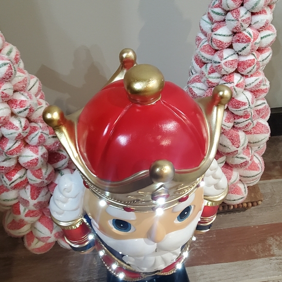 Nostalgic Nutcracker Decor-NWT - Picture 4 of 11